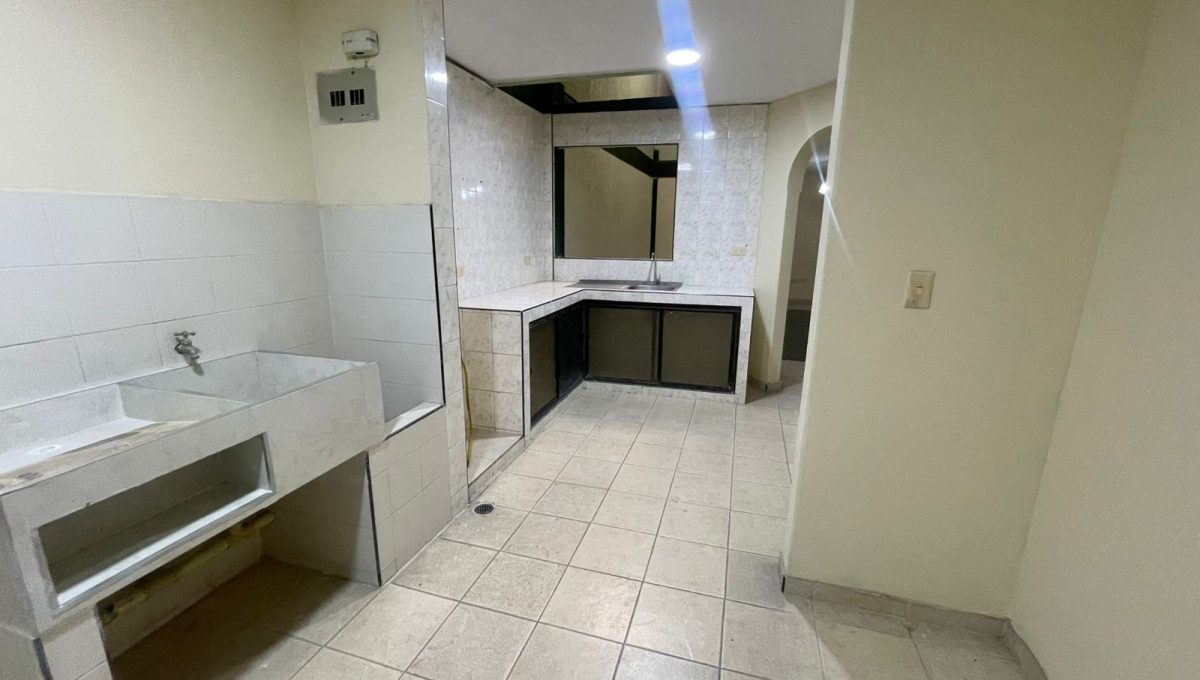 WhatsApp Image 2025-07-17 at 10.12.29 AM (4)