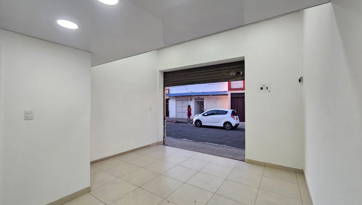 WhatsApp Image 2025-09-13 at 9.46.33 AM (2)